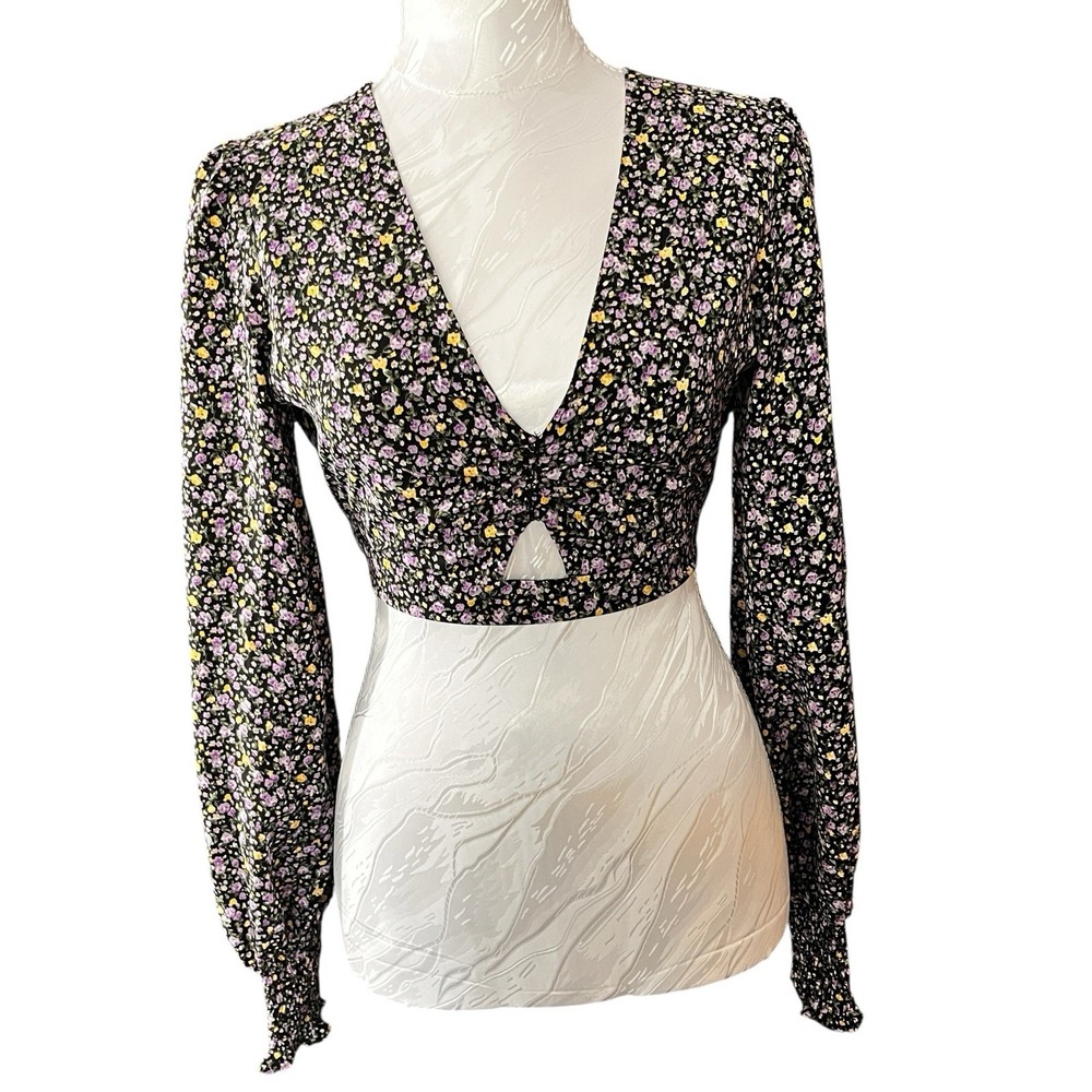 Seven Wonders Sz 2 Cropped Long Sleeve Blouse Open‎ Back Ditzy Floral Keyhole